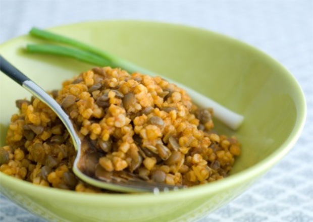 Bulgur Rice Pilaf with Green Lentils